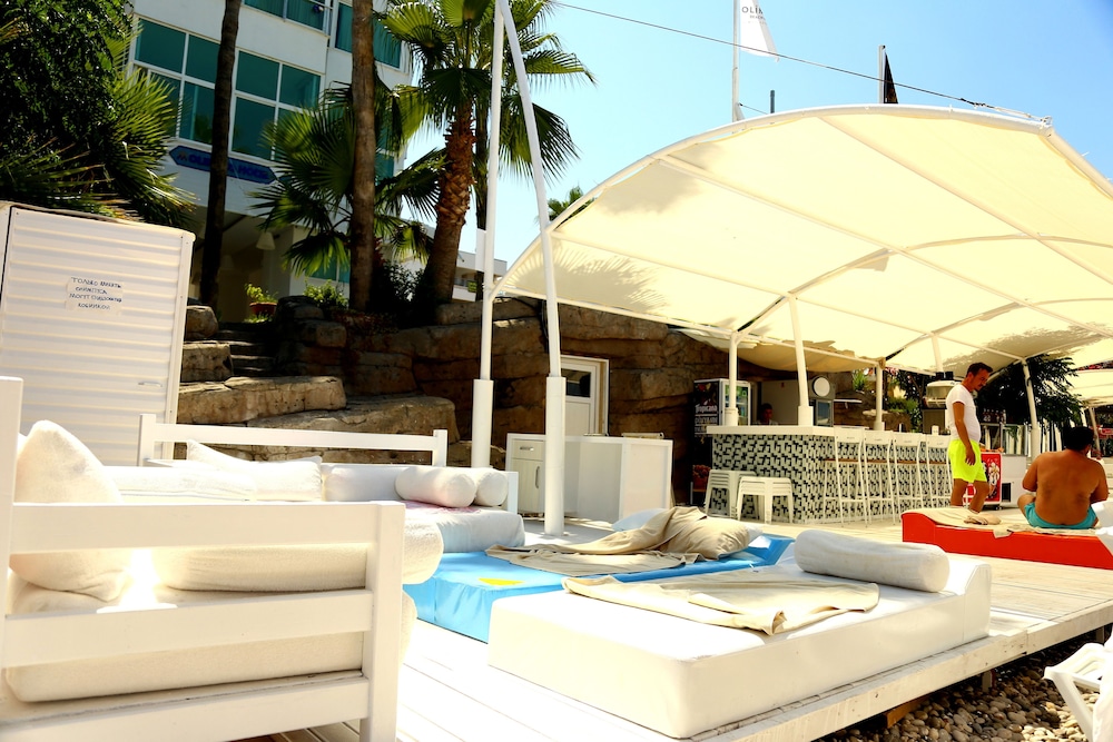 olimpos beach hotel by rrhandr