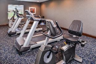 holiday inn express and suites york by ihg