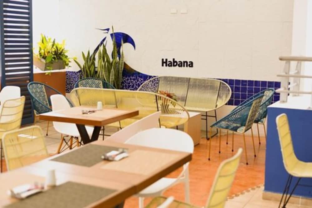 hotel buena vista express