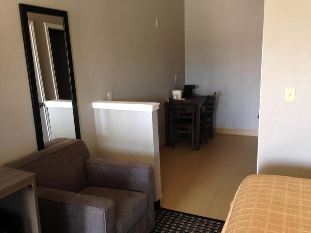 scottish inns and suites