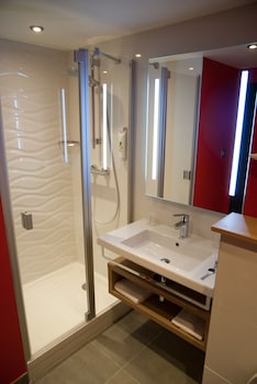 ibis styles saint malo port