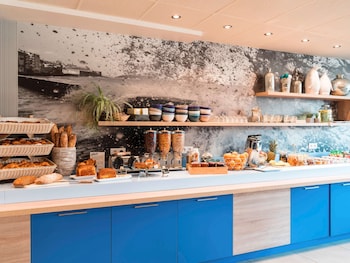 ibis styles saint malo port