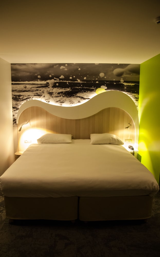 ibis styles saint malo port