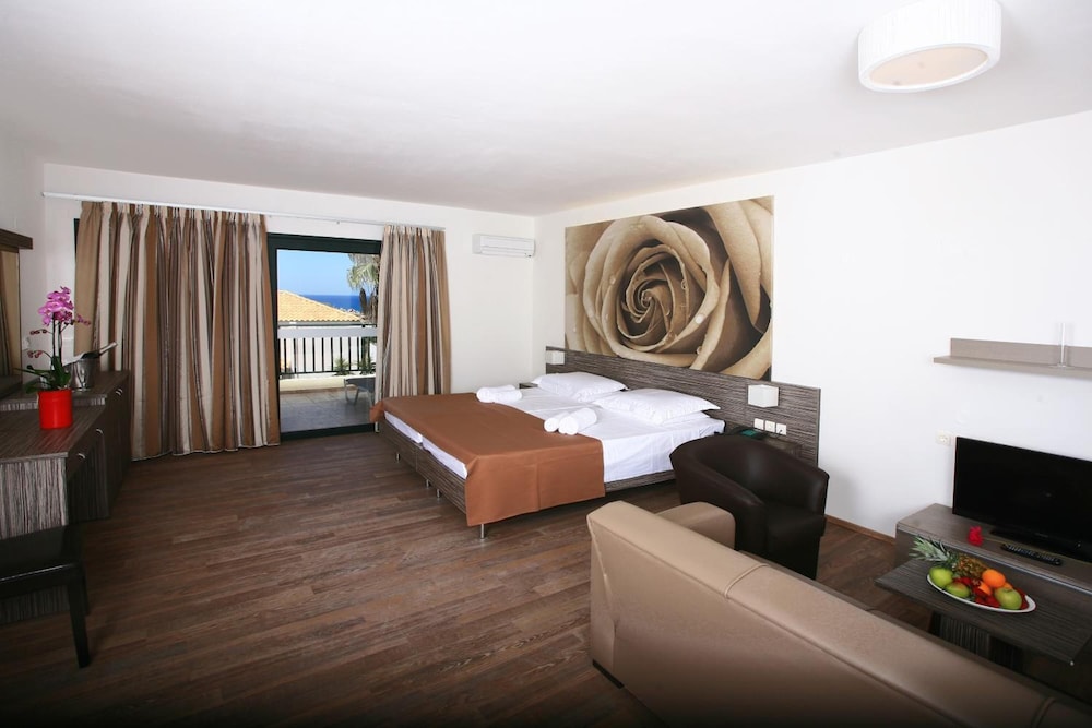 eurohotel katrin suites adults only