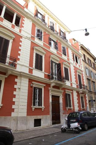 ht residence maximus