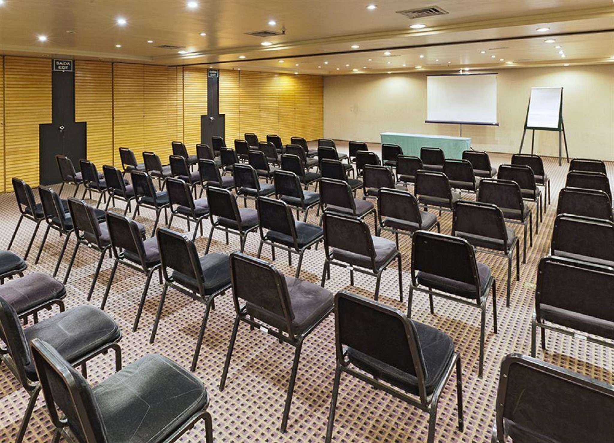 premier copacabana hotel
