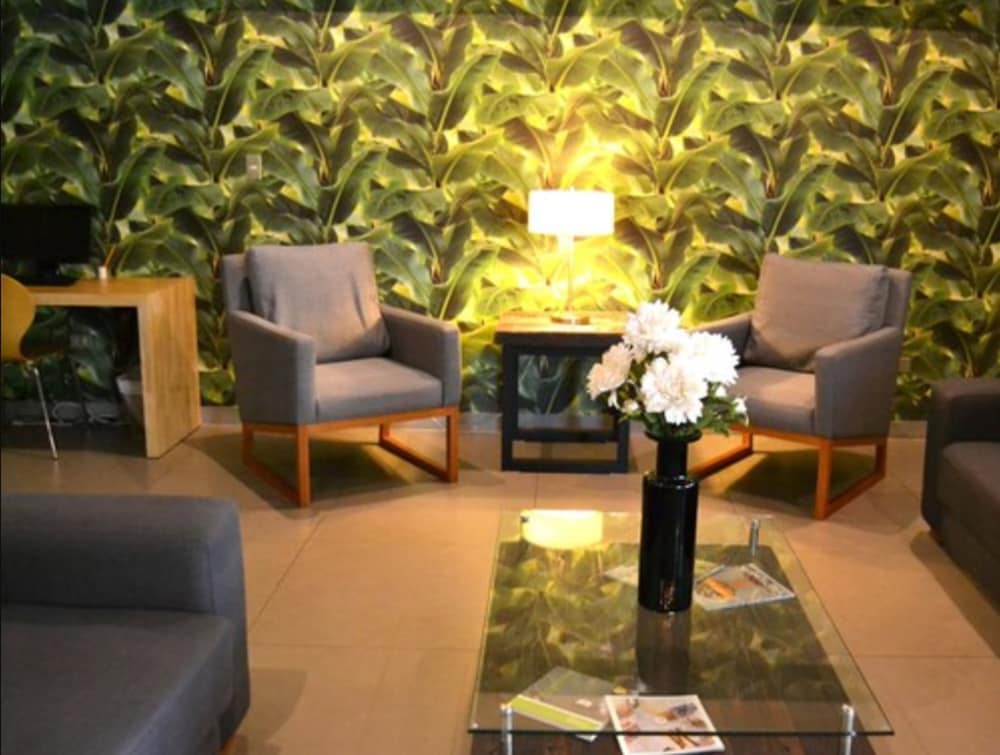 aparthotel altamira