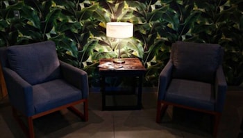Aparthotel Altamira,,3 star