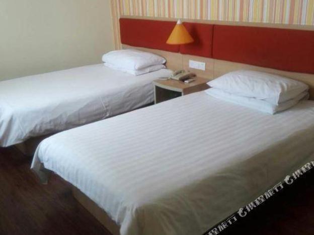 home inn donghai niushan north road shuijingcheng pedestrian street