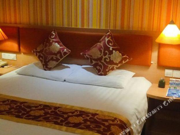 home inn haiyang xinyuan plaza commercial center