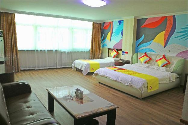 home inn haiyang xinyuan plaza commercial center