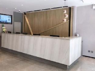home inn haiyang xinyuan plaza commercial center