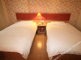 home inn haiyang xinyuan plaza commercial center