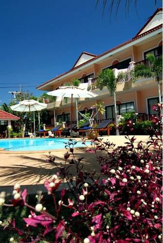 lanta seafront resort