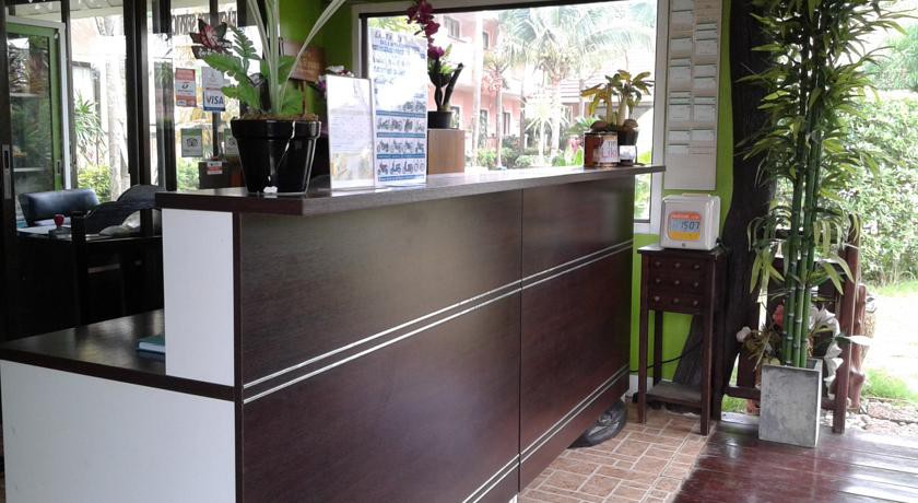 lanta seafront resort