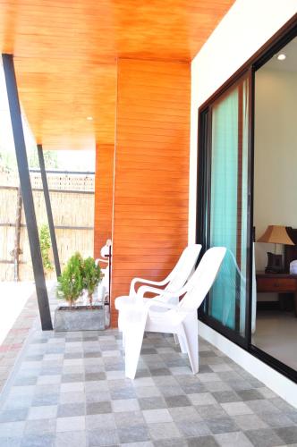 lanta seafront resort