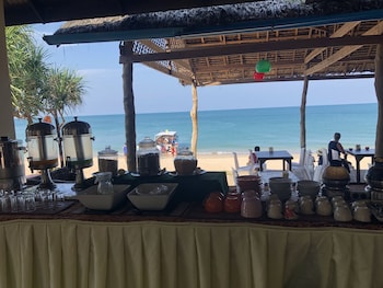 lanta seafront resort