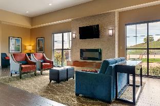 Comfort Inn & Suites Mandan - Bismarck,Mandan>>Bismarck,3 star