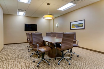 comfort inn and suites mandan bismarck