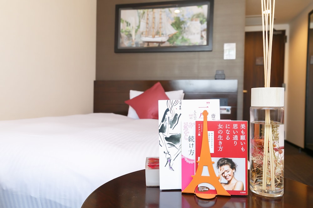 laguna suite hotel and wedding shin yokohama