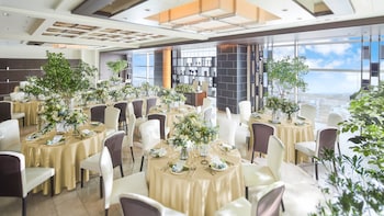laguna suite hotel and wedding shin yokohama