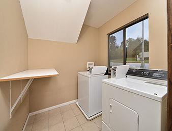 super 8 by wyndham rochester mayo clinic area