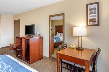 comfort inn rockford near casino district