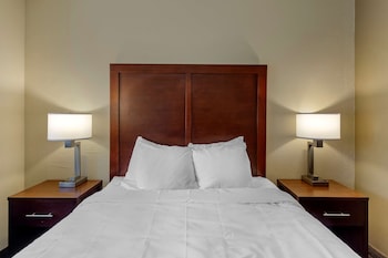 comfort inn rockford near casino district