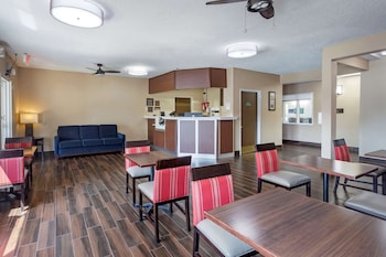 Comfort Inn Rockford Near Casino District,Winnebago>>Rockford,3 star