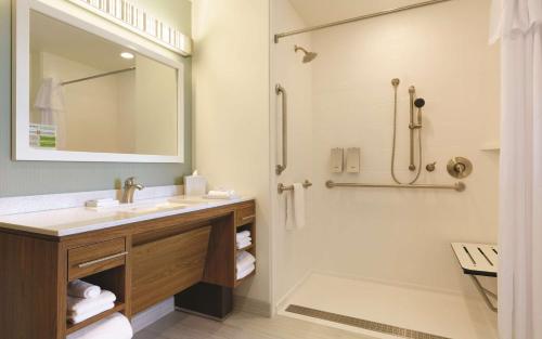 home2 suites by hilton bellingham airport