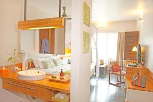 plantation urban resort and spa