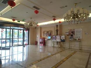 vienna international hotel haimen pedestrian street