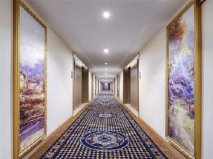 vienna international hotel haimen pedestrian street