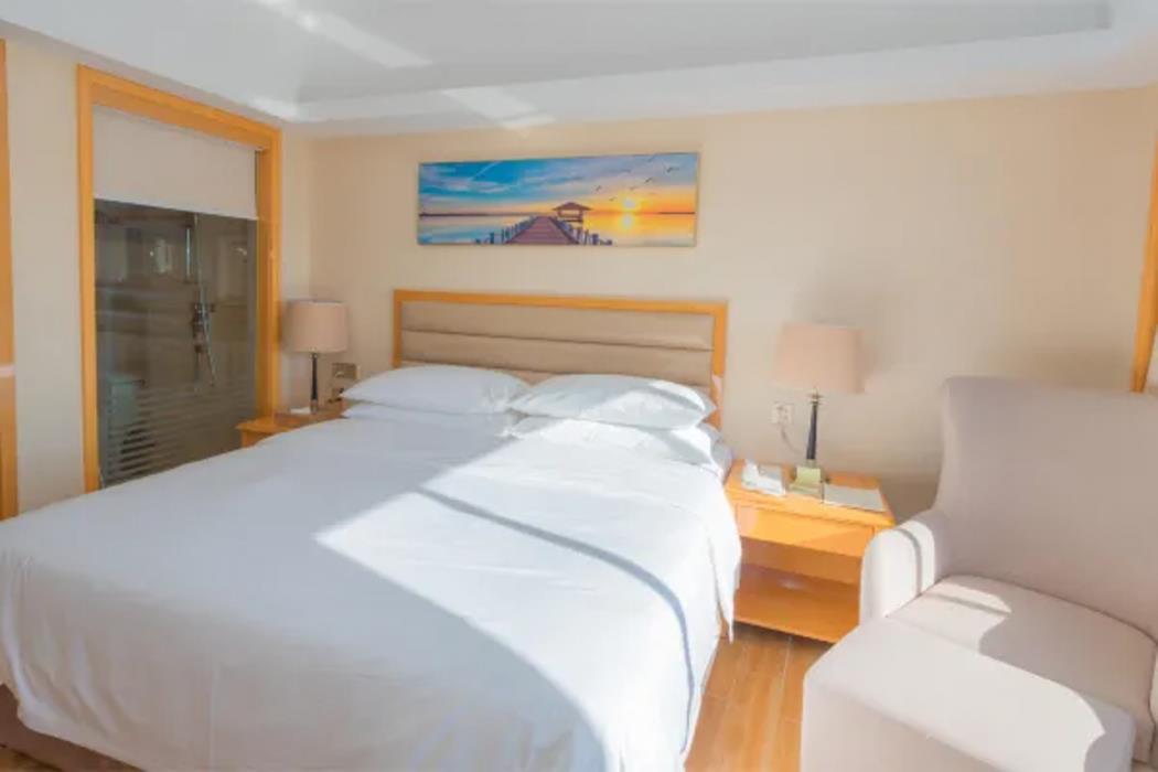 vienna international hotel nanao island