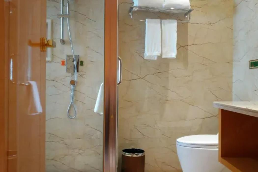 vienna international hotel nanao island