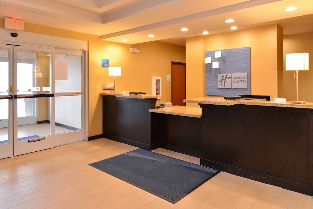 holiday inn express and suites ironton by ihg
