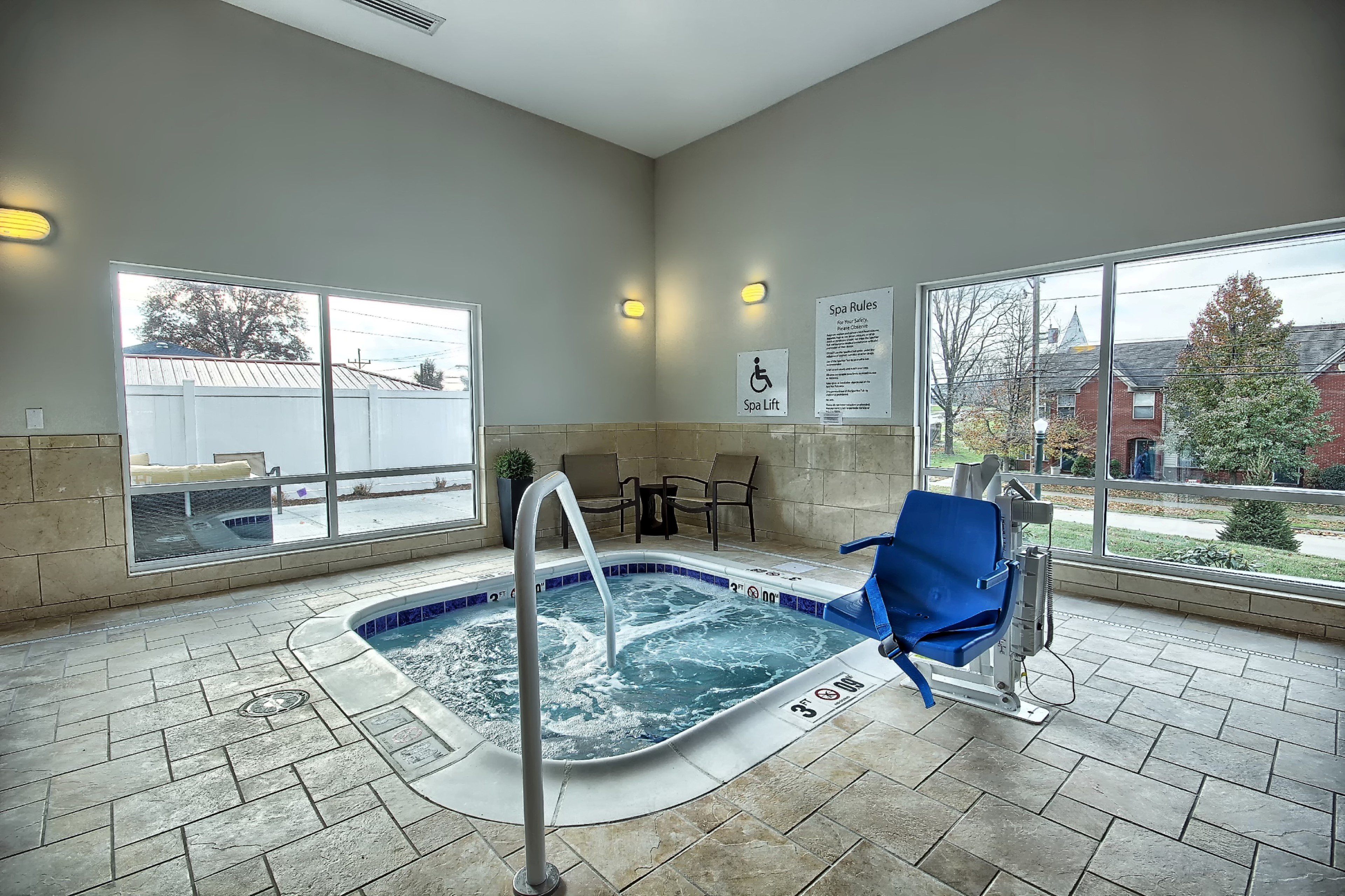 holiday inn express and suites ironton by ihg