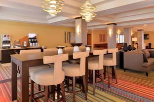 holiday inn express and suites ironton by ihg