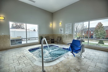 Holiday Inn Express & Suites Ironton By Ihg,Huntington>>Ashland,3 star