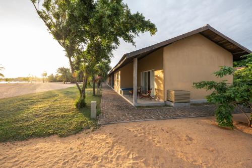 amethyst resort passikudah