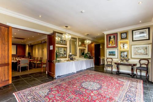 Lemoenkloof Boutique Hotel,Cape Winelands>>Cape Town,4 star
