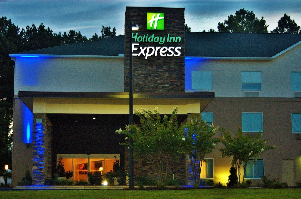 holiday inn express defuniak springs by ihg