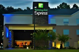 holiday inn express defuniak springs by ihg