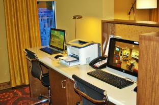 holiday inn express defuniak springs by ihg