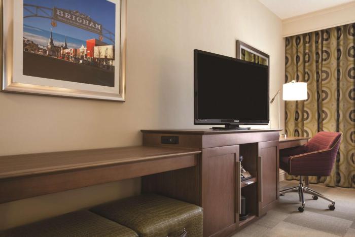 hampton inn brigham city