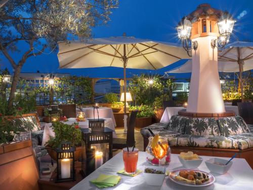 hotel diana roof garden