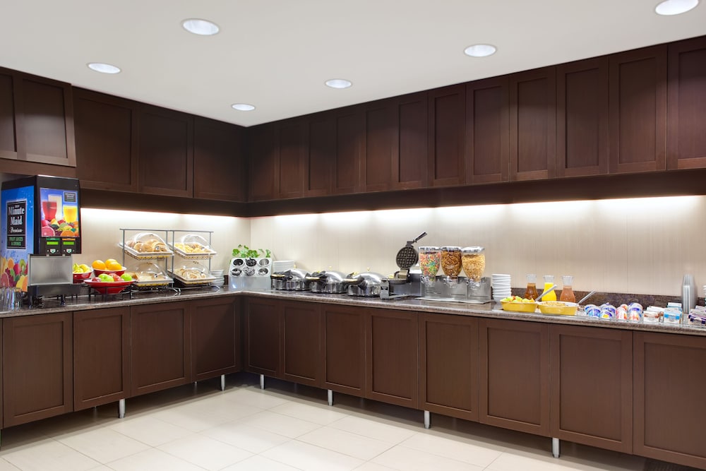 residence inn new york the bronx at metro center atrium