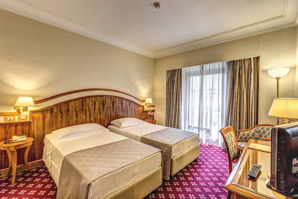 artotel rome piazza sallustio powered by radisson hotels