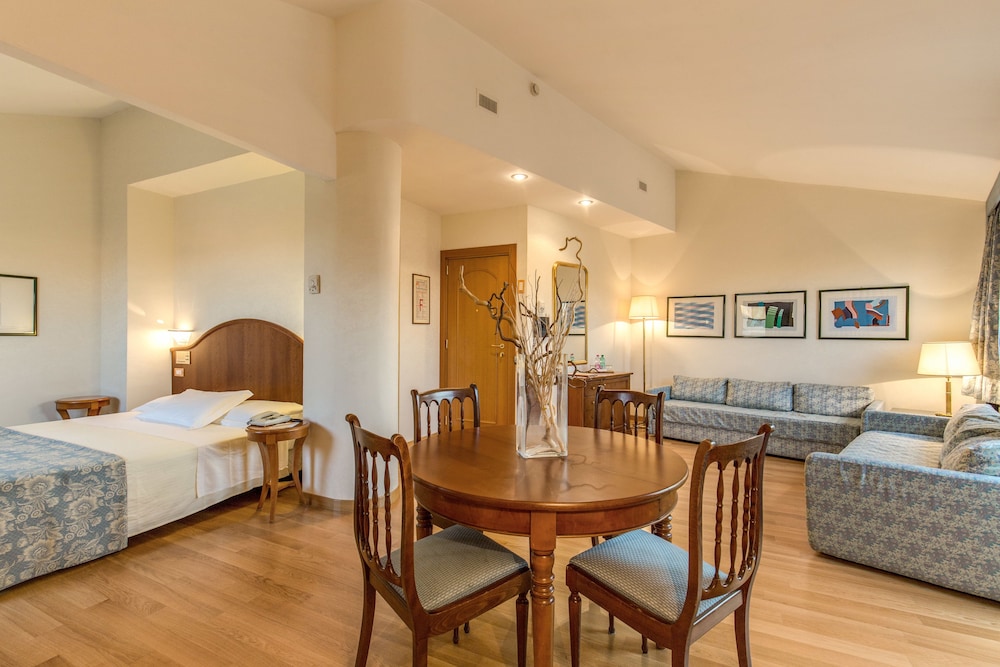 artotel rome piazza sallustio powered by radisson hotels