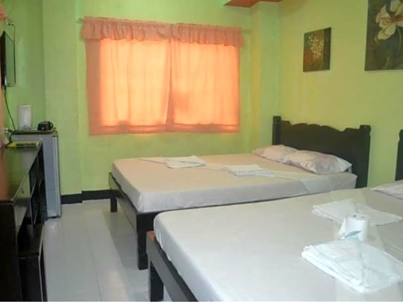 ellens resort annex